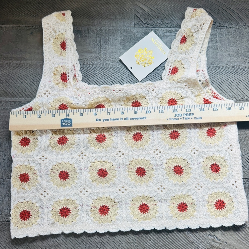 NWT Women’s Small | Rebellion Again | Crochet Flower Granny Square Crop Top Tank - Picture 5 of 9